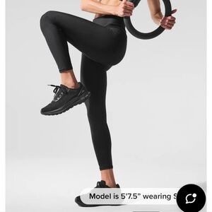 Alo 7/8 Airlift Legging - Black